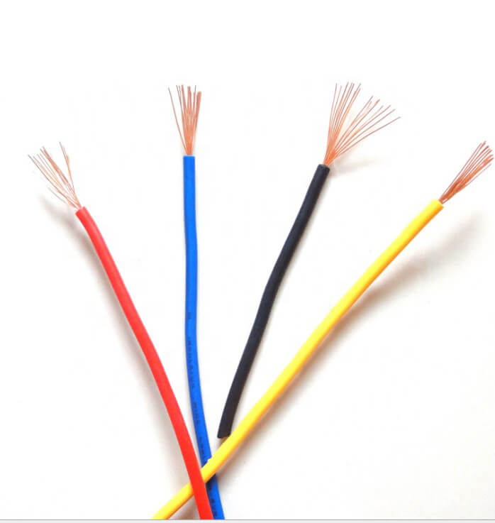 China 1,5 mm2 verseiltes Kupfer-PVC-isoliertes elektrisches Kabel IEC 60227 RV Feuerbeständiges flexibles Kabel